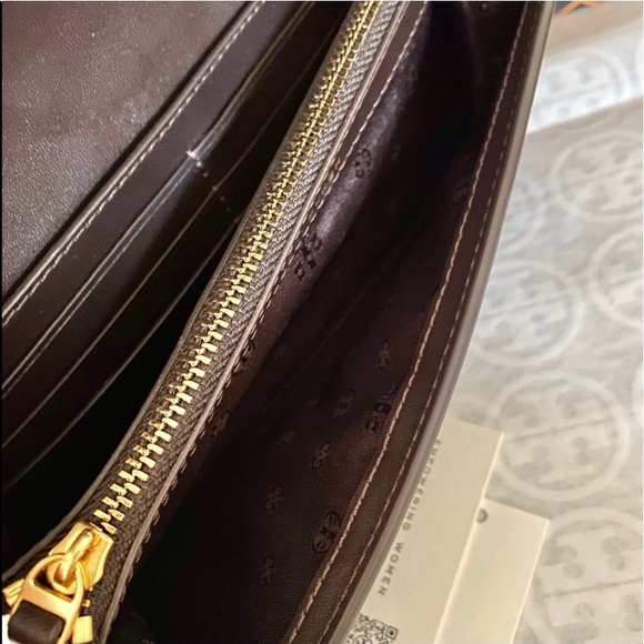 🚫SOLD🚫🍀NEW🍀Tory Burch Britten woven flap envelope continental wallet - Picture 5 of 7